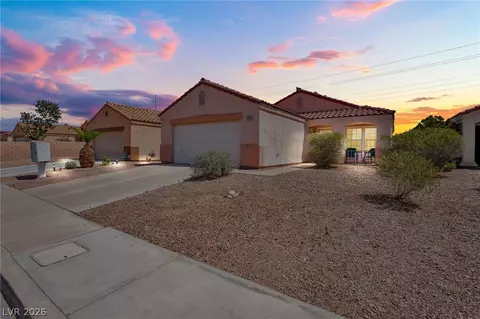 848 Angelus Oaks Dr, Henderson, NV 89011