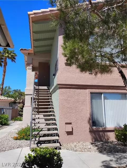 8450 Alta Dr #208, Las Vegas, NV 89145