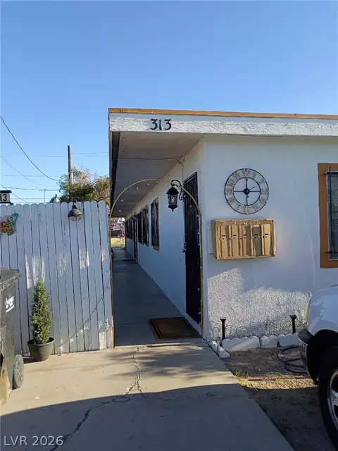313 Jackson Ave, Las Vegas, NV 89106