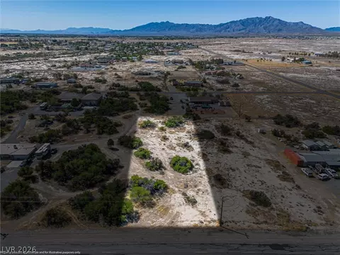 3411 W Mesquite Ave, Pahrump, NV 89060