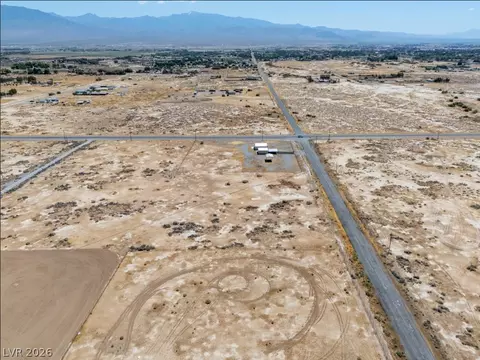 3190 W Betty Ave, Pahrump, NV 89060