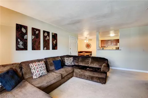 2451 N Rainbow Blvd #2079, Las Vegas, NV 89108