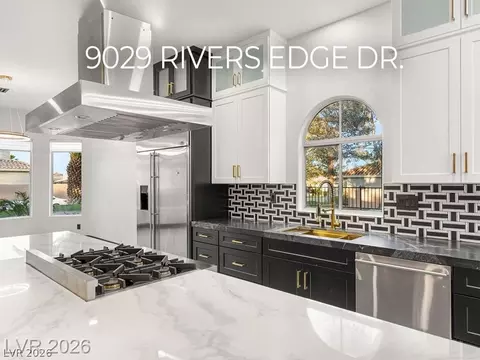 9029 Rivers Edge Dr, Las Vegas, NV 89117