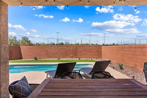 225 Moonshot St, Henderson, NV 89074