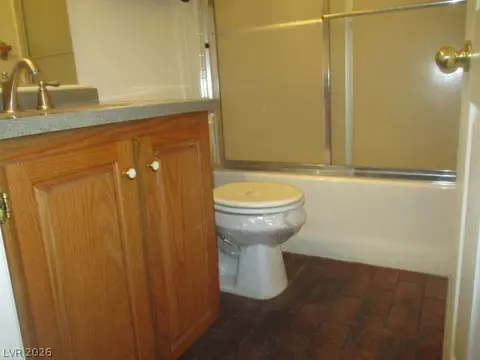 Bath - 121 E 185th St, Ely, NV 89301 photo 1 of 3