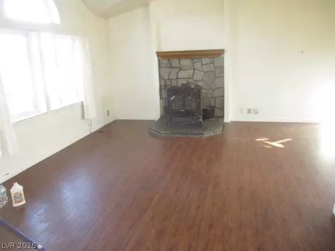 Living - 121 E 185th St, Ely, NV 89301 photo 1 of 2