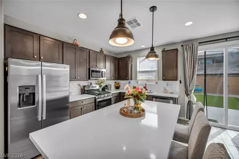 5072 Serene Skies St, Las Vegas, NV 89130
