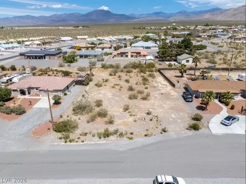 3200 Havasu St, Pahrump, NV 89048