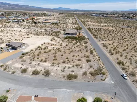 2121 S Abbe Ln, Pahrump, NV 89048
