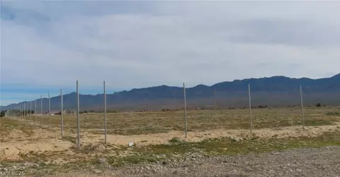 530 W Bell Vista Ave, Pahrump, NV 89060