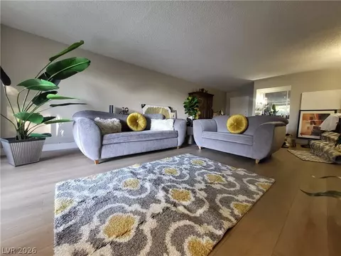 750 S Royal Crest Cir #342, Las Vegas, NV 89169