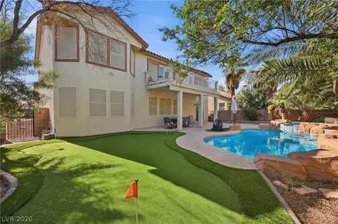 7916 Flat Creek St, Las Vegas, NV 89131