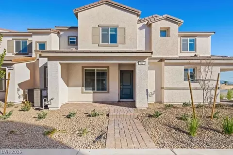5913 Yee Haw St, North Las Vegas, NV 89081