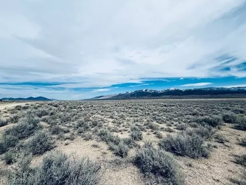 660 E 282nd South Steet, Ely, NV 89301 photo 2