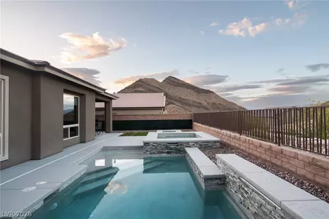 3010 Full Lotus Dr, Las Vegas, NV 89138