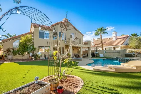 5260 Drifting Dunes Dr, Las Vegas, NV 89149