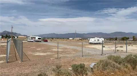 4050 Jasmine St, Pahrump, NV 89048