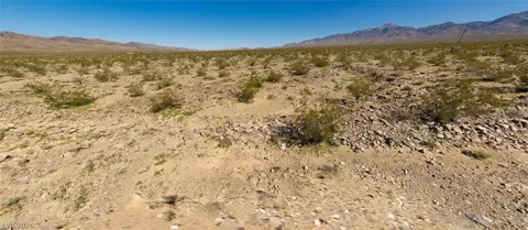 1530 W Alexandrite Rd, Pahrump, NV 89060