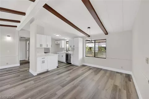 3076 Gavilan Ln, Las Vegas, NV 89122