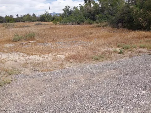 760 W Calvada Blvd, Pahrump, NV 89048