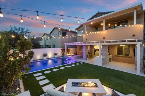 5633 Lowell Cliff St, North Las Vegas, NV 89081