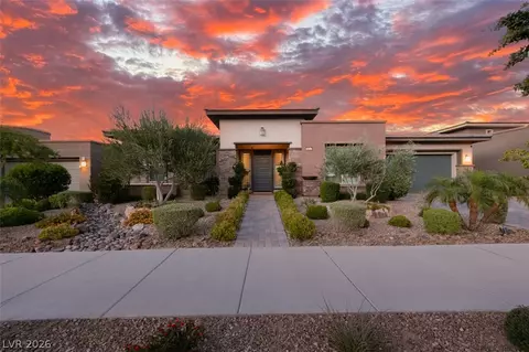 6842 Regency Crest Dr, Las Vegas, NV 89148