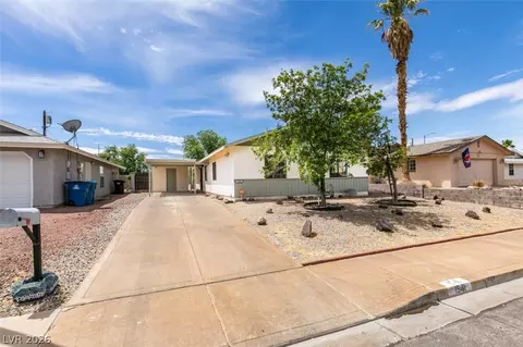 1541 Chestnut St, Henderson, NV 89011
