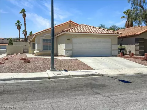 1001 Transom Dr, Las Vegas, NV 89128
