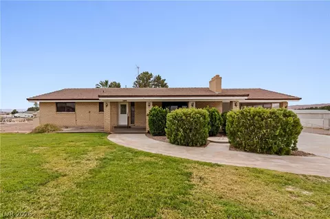 1665 Whipple Ave, Logandale, NV 89021