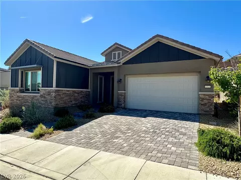 11121 Red Yucca Dr, Las Vegas, NV 89138