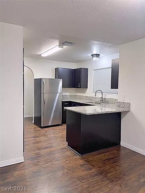2200 S Fort Apache Rd #2201, Las Vegas, NV 89117