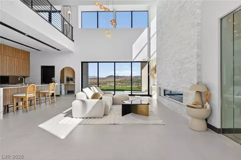 38 Sand Star Ln, Henderson, NV 89011