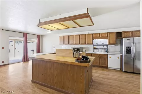 4075 Pepe Cir, Las Vegas, NV 89121