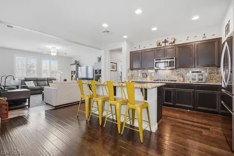 10315 Bush Mountain Ave, Las Vegas, NV 89166