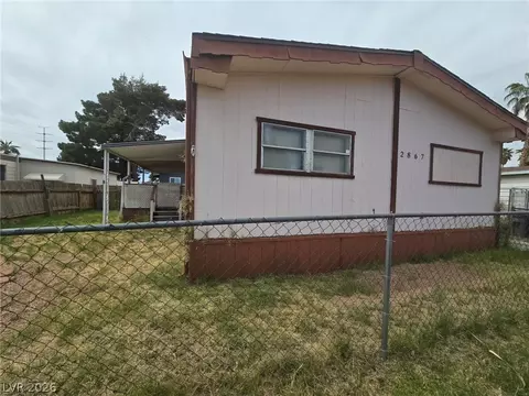 2867 Humboldt Ct, Las Vegas, NV 89142