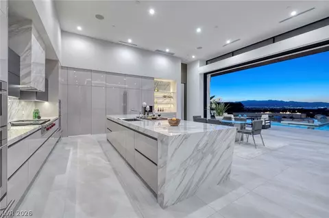 Kitchen - 19 Boulderback Dr, Henderson, NV 89012 photo 2 of 6