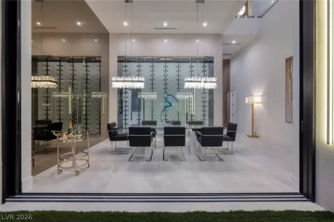 Dining - 19 Boulderback Dr, Henderson, NV 89012 photo 1 of 2