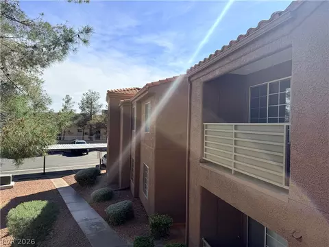 7730 Secret Shore Dr #202, Las Vegas, NV 89128