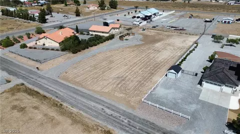 1670 W Amarillo Ave, Pahrump, NV 89048