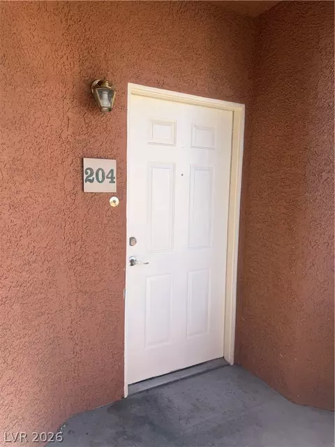 1509 Blackcombe St #204, Las Vegas, NV 89128