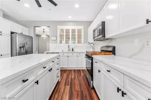 7561 Cutting Edge Ct, Las Vegas, NV 89149