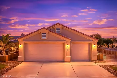 1427 Palm Dr, Laughlin, NV 89029