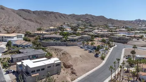 929 Vista Lago Way, Boulder City, NV 89005