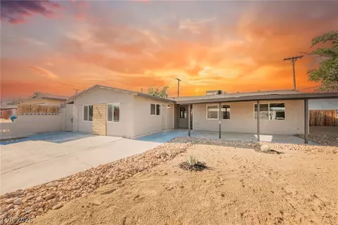 5104 Del Rey Ave, Las Vegas, NV 89146