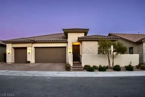 180 Medianoche St, Las Vegas, NV 89138