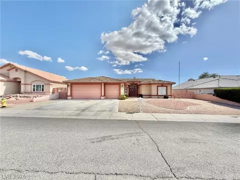 3551 E Vineyard Dr, Pahrump, NV 89048