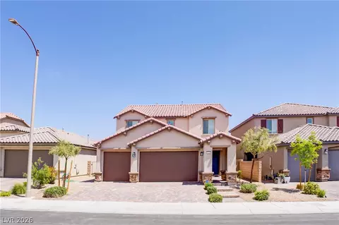 8230 Skye Struck Dr, Las Vegas, NV 89166