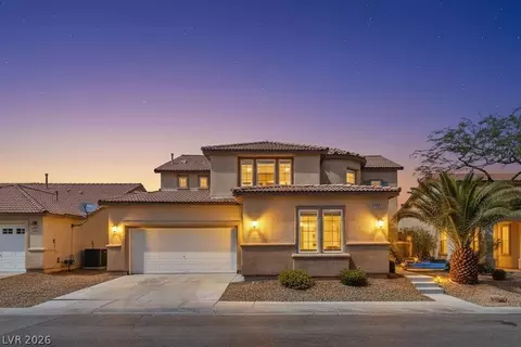 7704 W Mesa Verde Ln, Las Vegas, NV 89113
