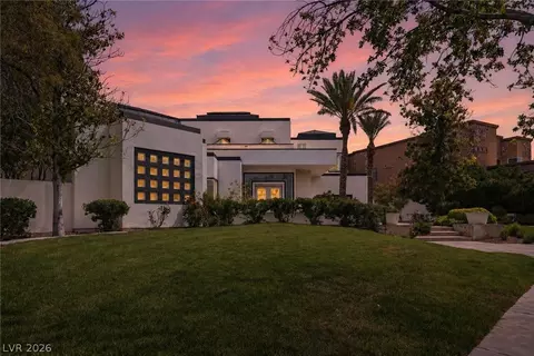 8821 Greensboro Ln, Las Vegas, NV 89134