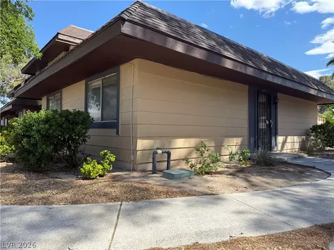 6162 Meadow Vista Ln, Las Vegas, NV 89103